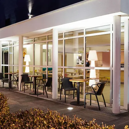 Ibis Budget Ancenis 2* Mésanger
